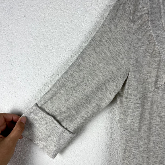 Weekend Max Mara Knit Top Womens Small Beige Gold V Neck Short Sleeve Classic - Picture 4 of 13